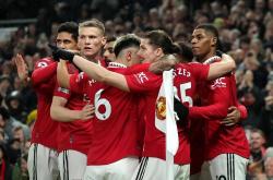 开云体育app-今夜英超焦点战，犹他爵士临场应变，震撼外界，轮换策略成焦点-开云体育app